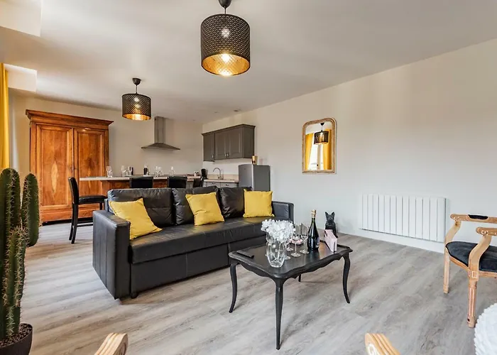 Premium Le Figaro 1 *